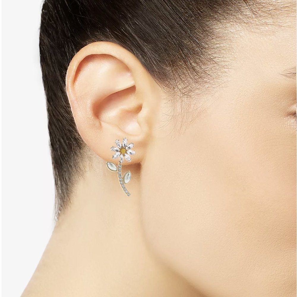 I.N.C Bracelet and earrings set. Gold-Tone Mixed Stone Flower.